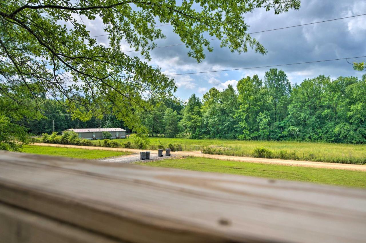 Modern Starkville Tiny Home Near Dining And Msu Εξωτερικό φωτογραφία