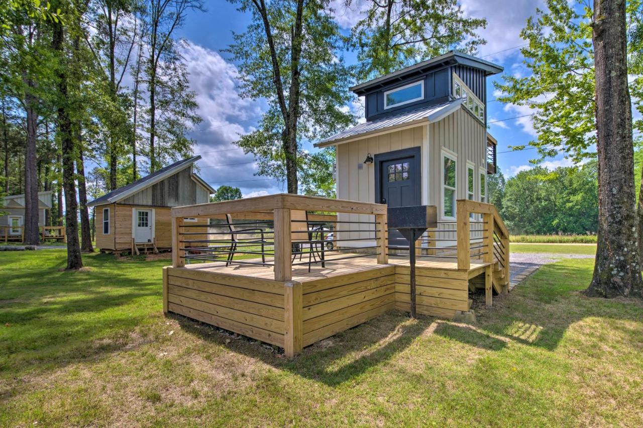 Modern Starkville Tiny Home Near Dining And Msu Εξωτερικό φωτογραφία